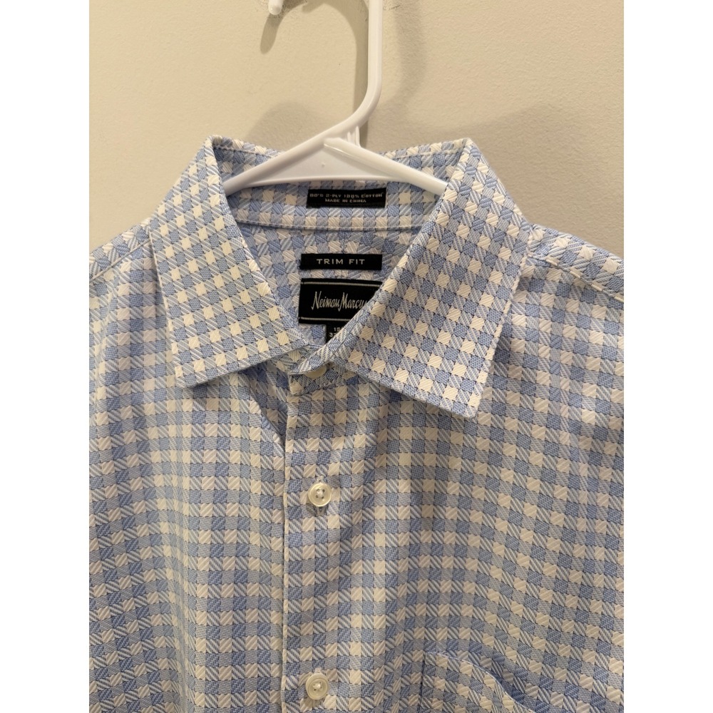 MEDIUM NEIMAN MARCUS TRIM FIT 15 1/2 32-33 DRESS SHIRT BLUE‎ CHECK SPREAD COLLAR
